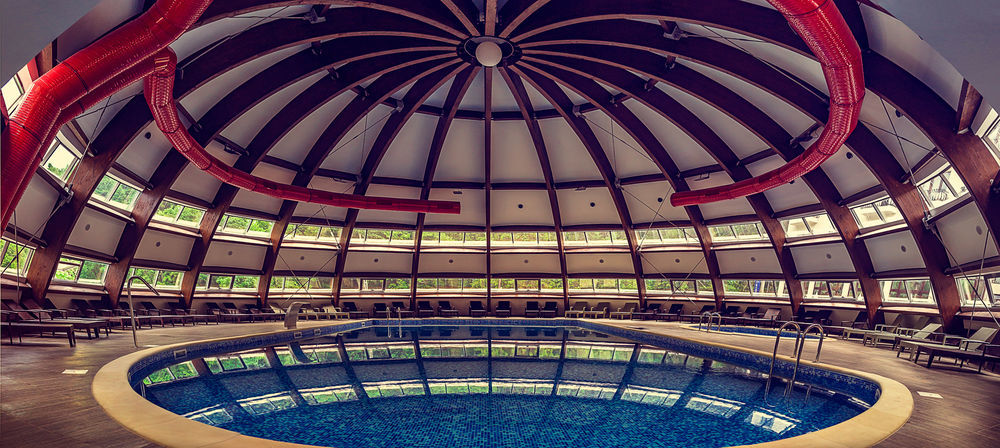 Perla Hotel Slănic-Moldova Eksteriør bilde