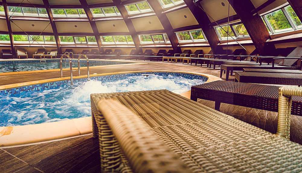 Perla Hotel Slănic-Moldova Eksteriør bilde